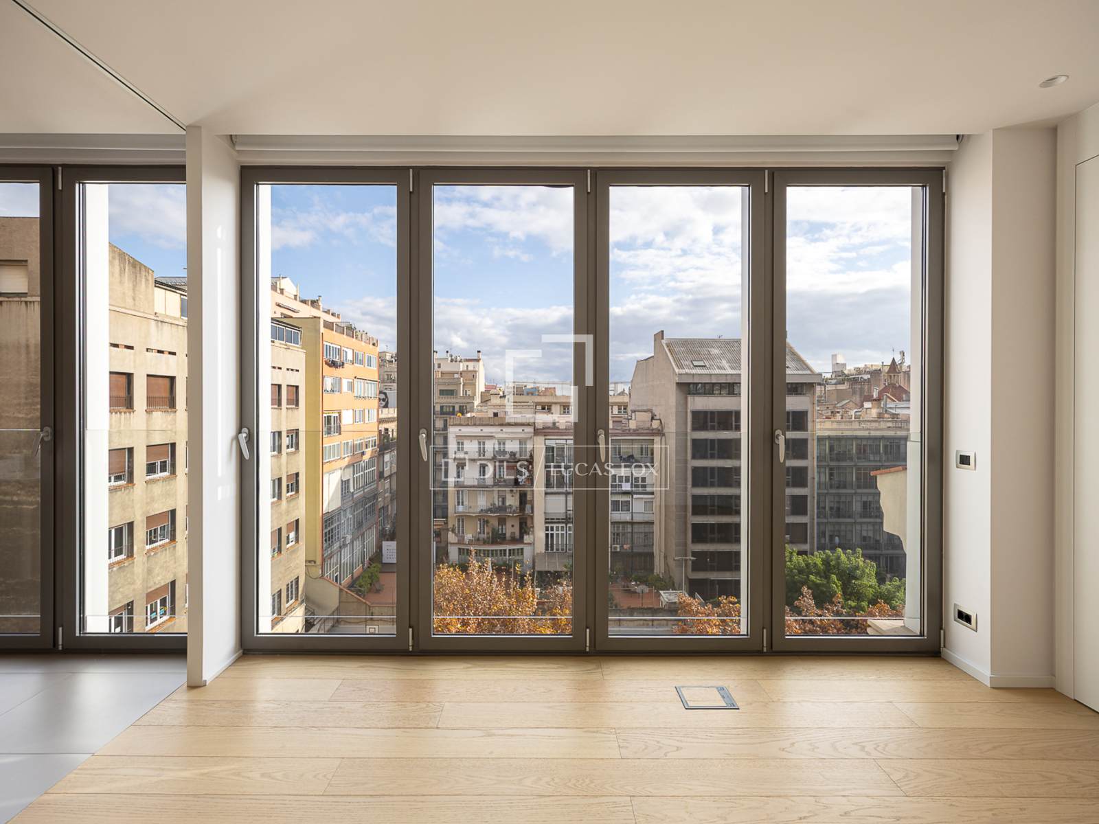 Huoneisto Barcelona, Espanja 4 makuuhuonetta, 185 m2 No. 150906
