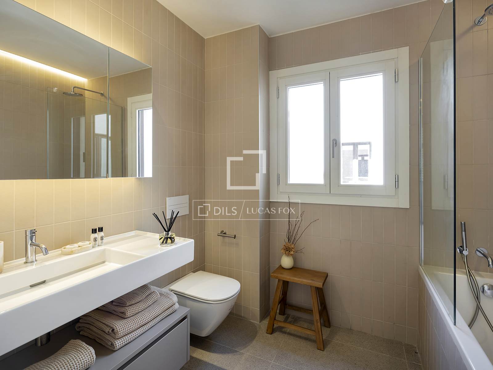 Penthouse w Barcelona, Hiszpania 2 sypialnie, 123 mkw. nr 150905