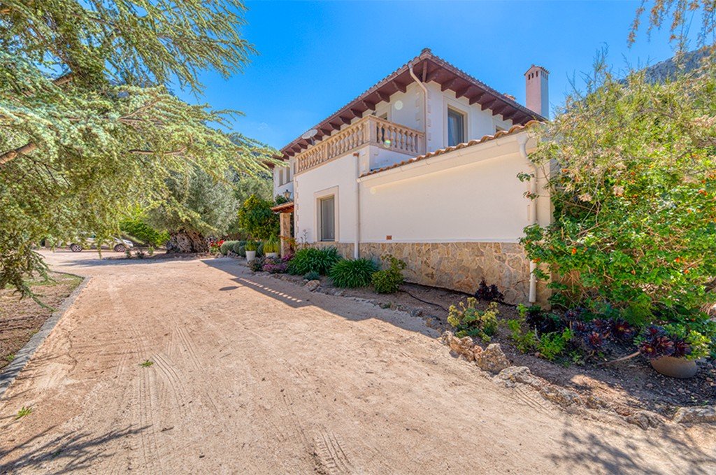 Villa en Esporles, Mallorca, España 5 dormitorios, 350 m2 No. 143391