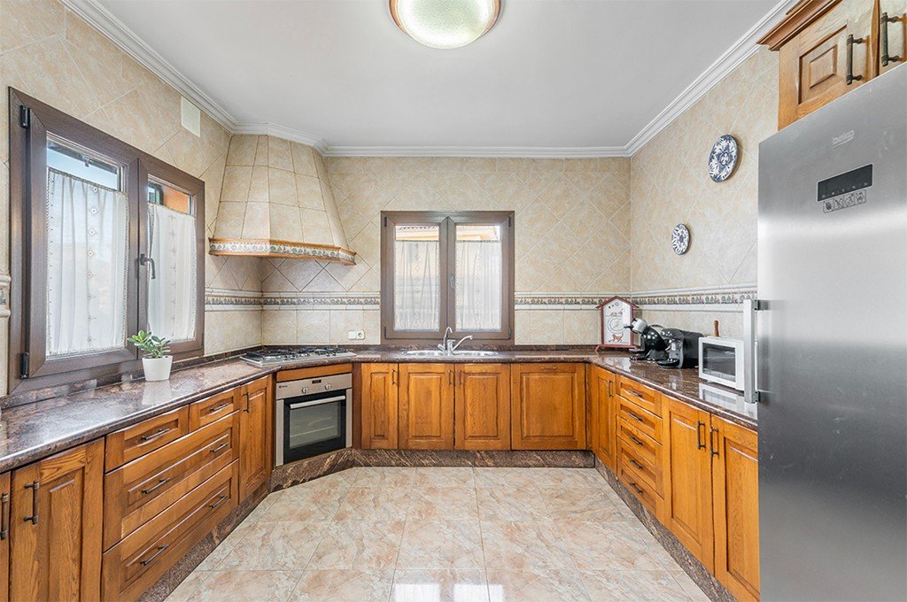 Villa in Mallorca, Spanien 3 Schlafzimmer, 450 m2 Nr. 143396