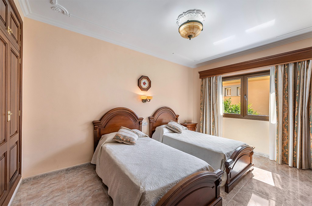 Villa in Mallorca, Spanien 3 Schlafzimmer, 450 m2 Nr. 143396