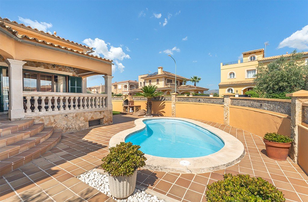 Villa in Mallorca, Spanien 3 Schlafzimmer, 450 m2 Nr. 143396