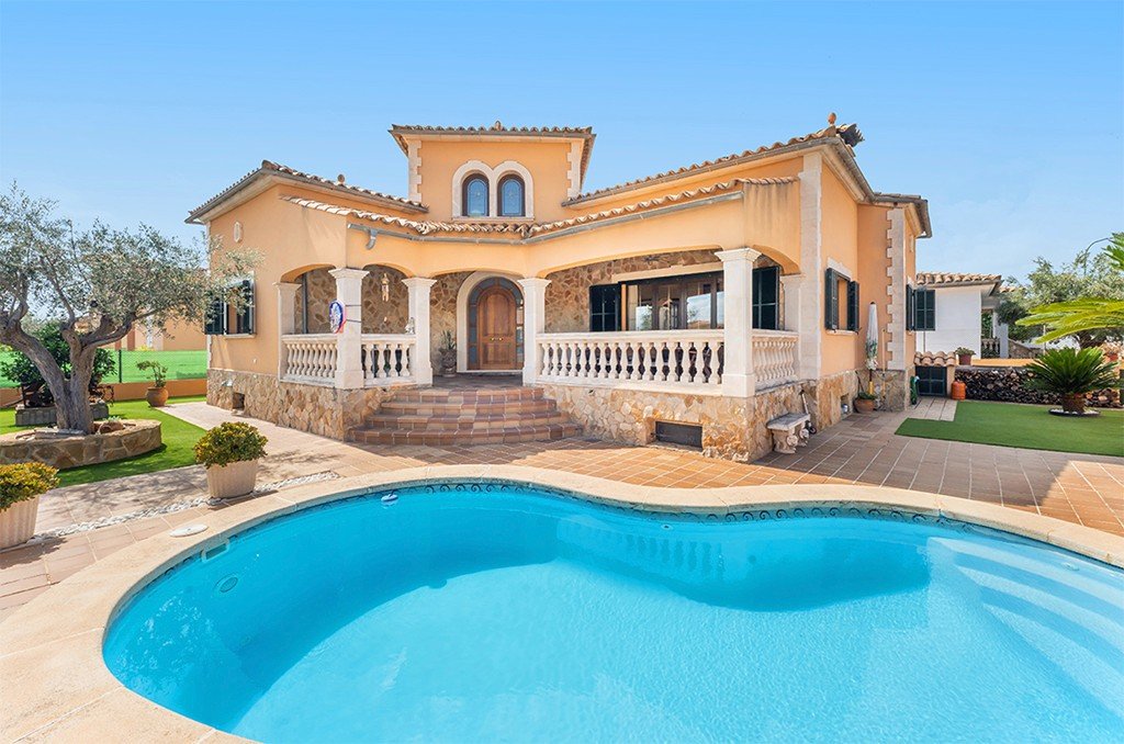 Villa in Mallorca, Spanien 3 Schlafzimmer, 450 m2 Nr. 143396