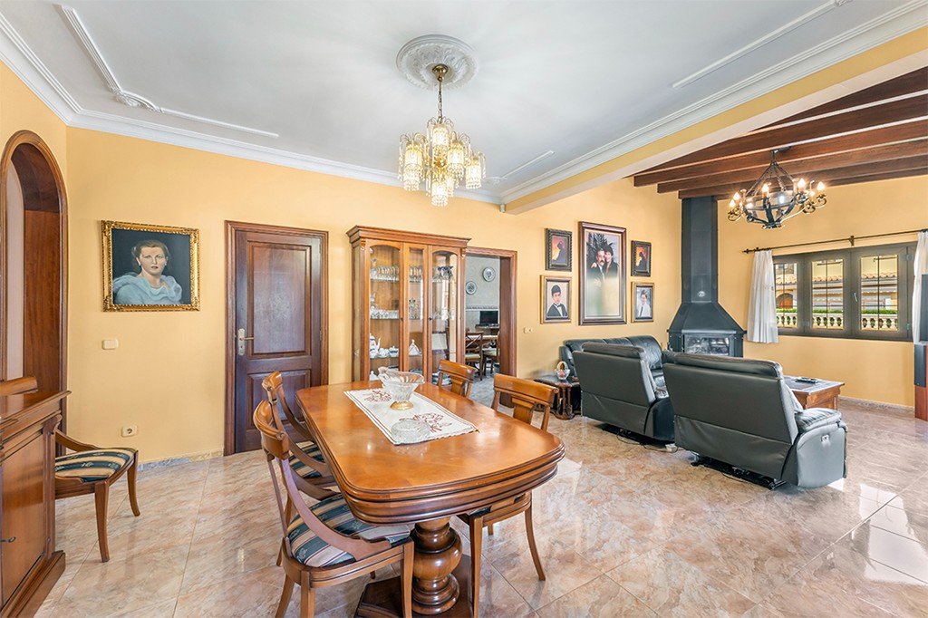 Villa in Mallorca, Spanien 3 Schlafzimmer, 450 m2 Nr. 143396