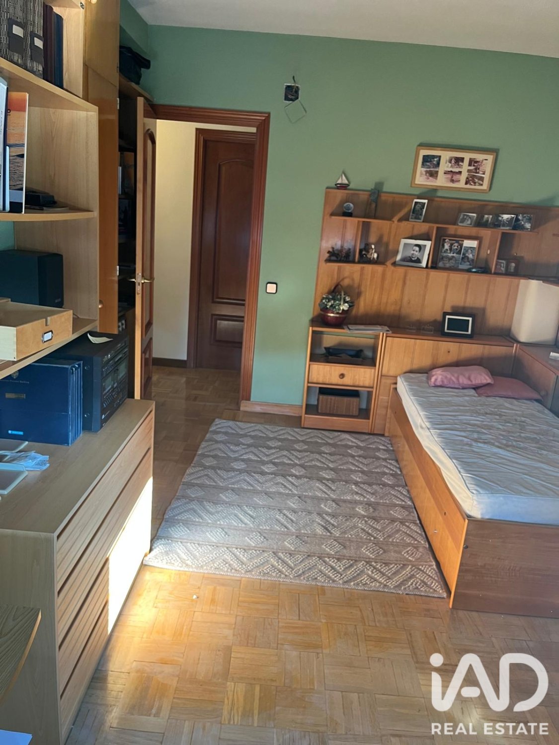 Huoneisto Madrid, Espanja 4 makuuhuonetta, 169 m2 No. 187828