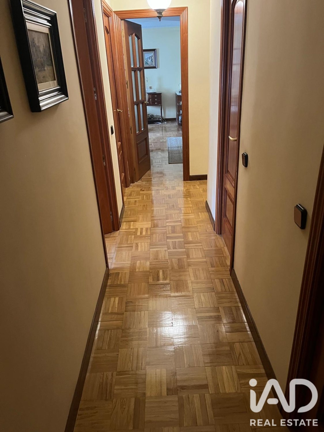 Huoneisto Madrid, Espanja 4 makuuhuonetta, 169 m2 No. 187828