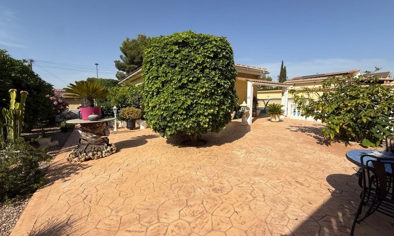 Villa en Pinar De Campoverde, Alicante, España 4 dormitorios, 161 m2 No. 190020