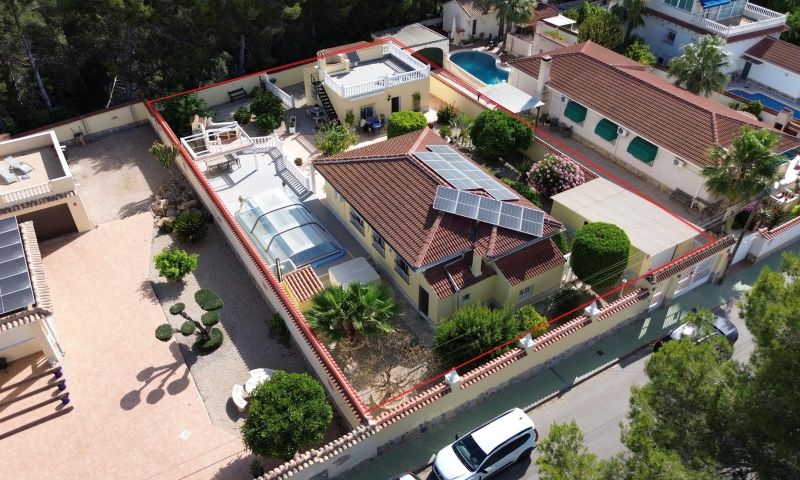 Villa en Pinar De Campoverde, Alicante, España 4 dormitorios, 161 m2 No. 190020