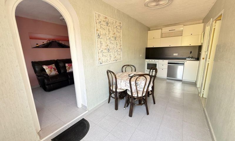 Villa en Pinar De Campoverde, Alicante, España 4 dormitorios, 161 m2 No. 190020