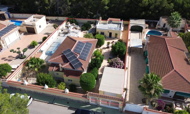 Villa en Pinar De Campoverde, Alicante, España 4 dormitorios, 161 m2 No. 190020