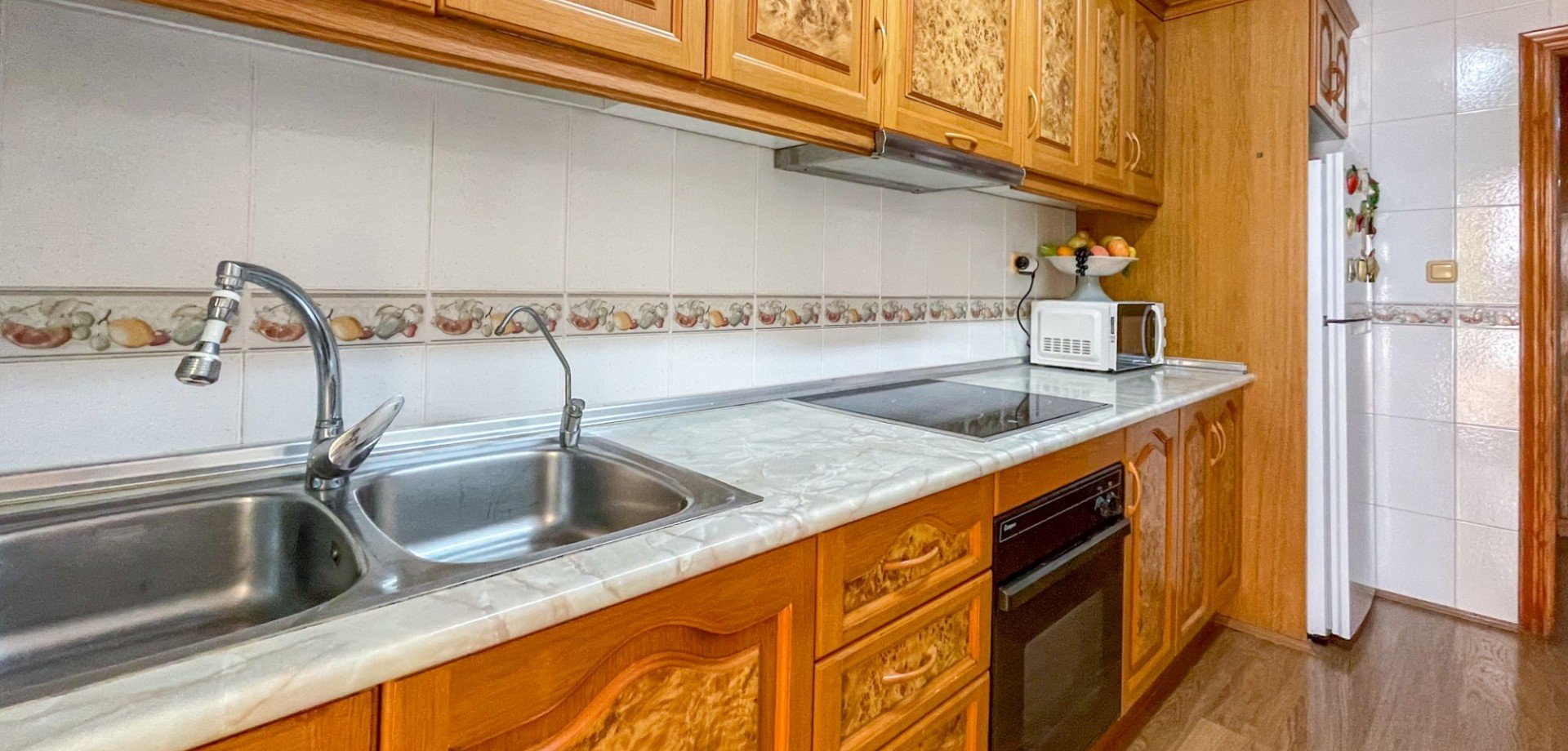 Apartamento en Torrevieja, Alicante, España 3 dormitorios, 129 m2 No. 190022