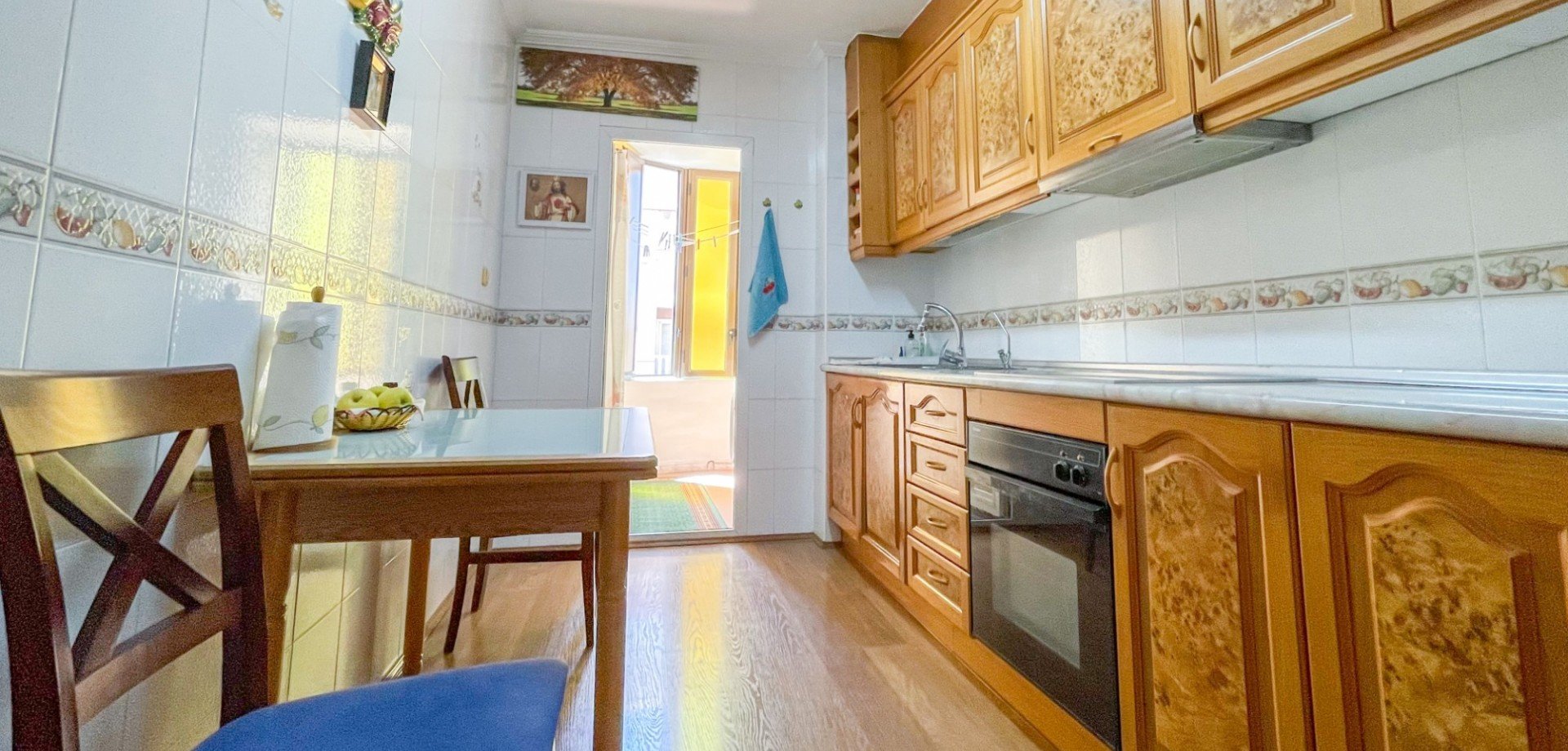 Apartamento en Torrevieja, Alicante, España 3 dormitorios, 129 m2 No. 190022