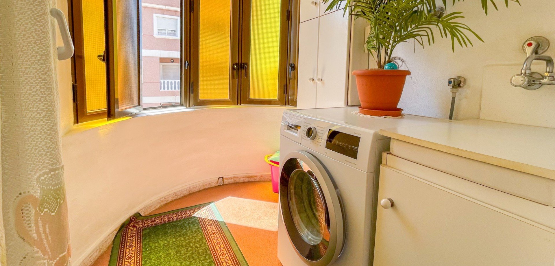Apartamento en Torrevieja, Alicante, España 3 dormitorios, 129 m2 No. 190022