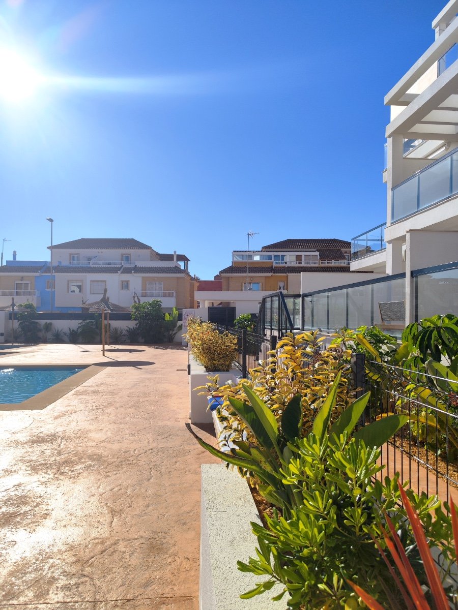 Apartment in Pilar de la Horadada, Alicante, Spain 2 bedrooms, 75 sq.m. No. 190018