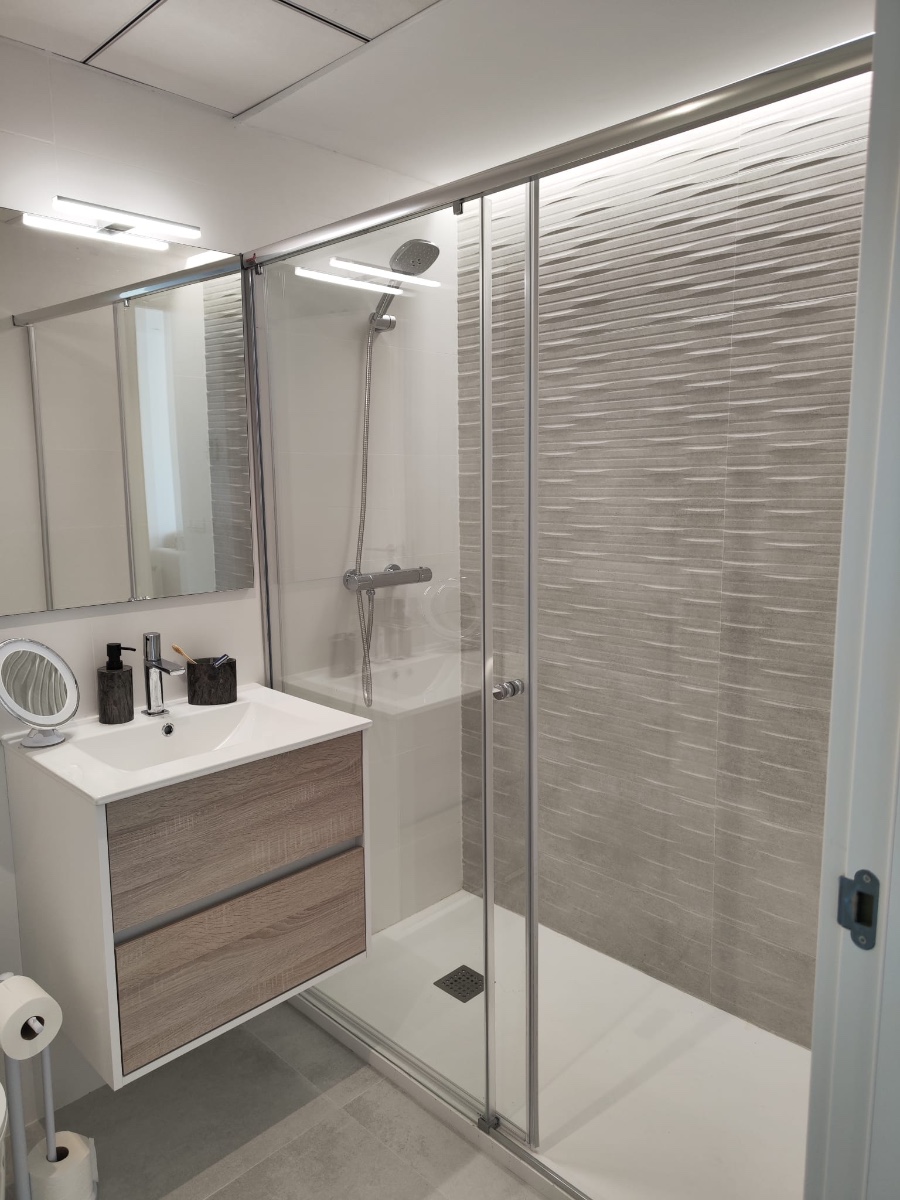 Apartment in Pilar de la Horadada, Alicante, Spain 2 bedrooms, 75 sq.m. No. 190018