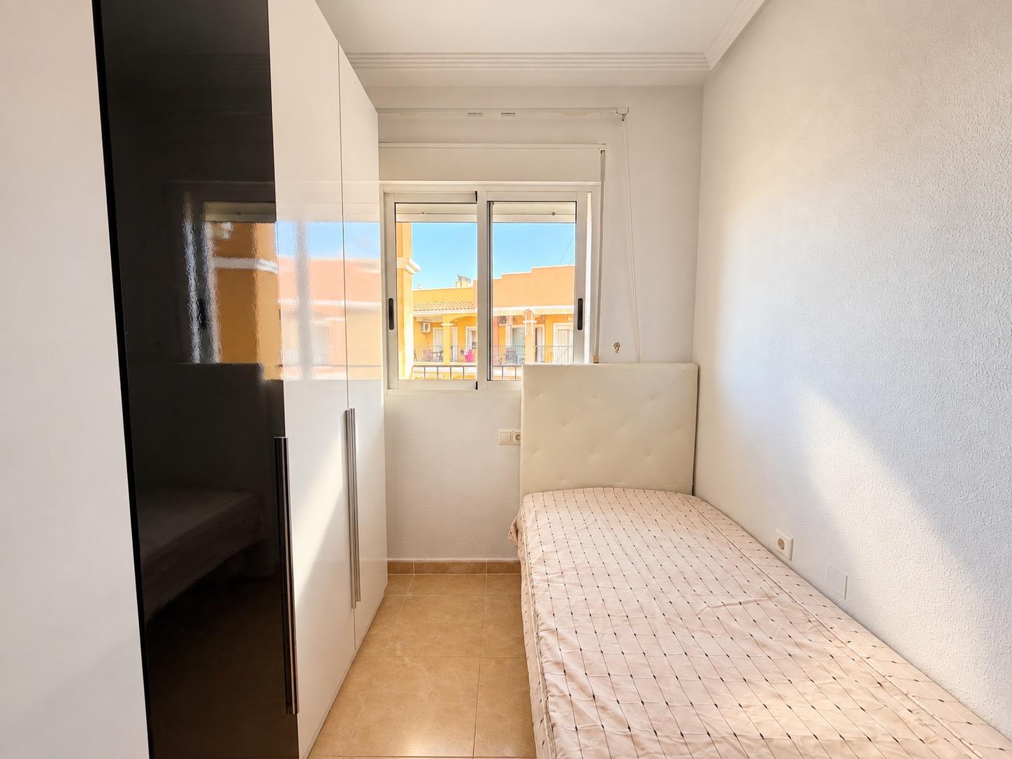 Huoneisto Torrevieja, Alicante, Espanja 2 makuuhuonetta, 58 m2 No. 190017