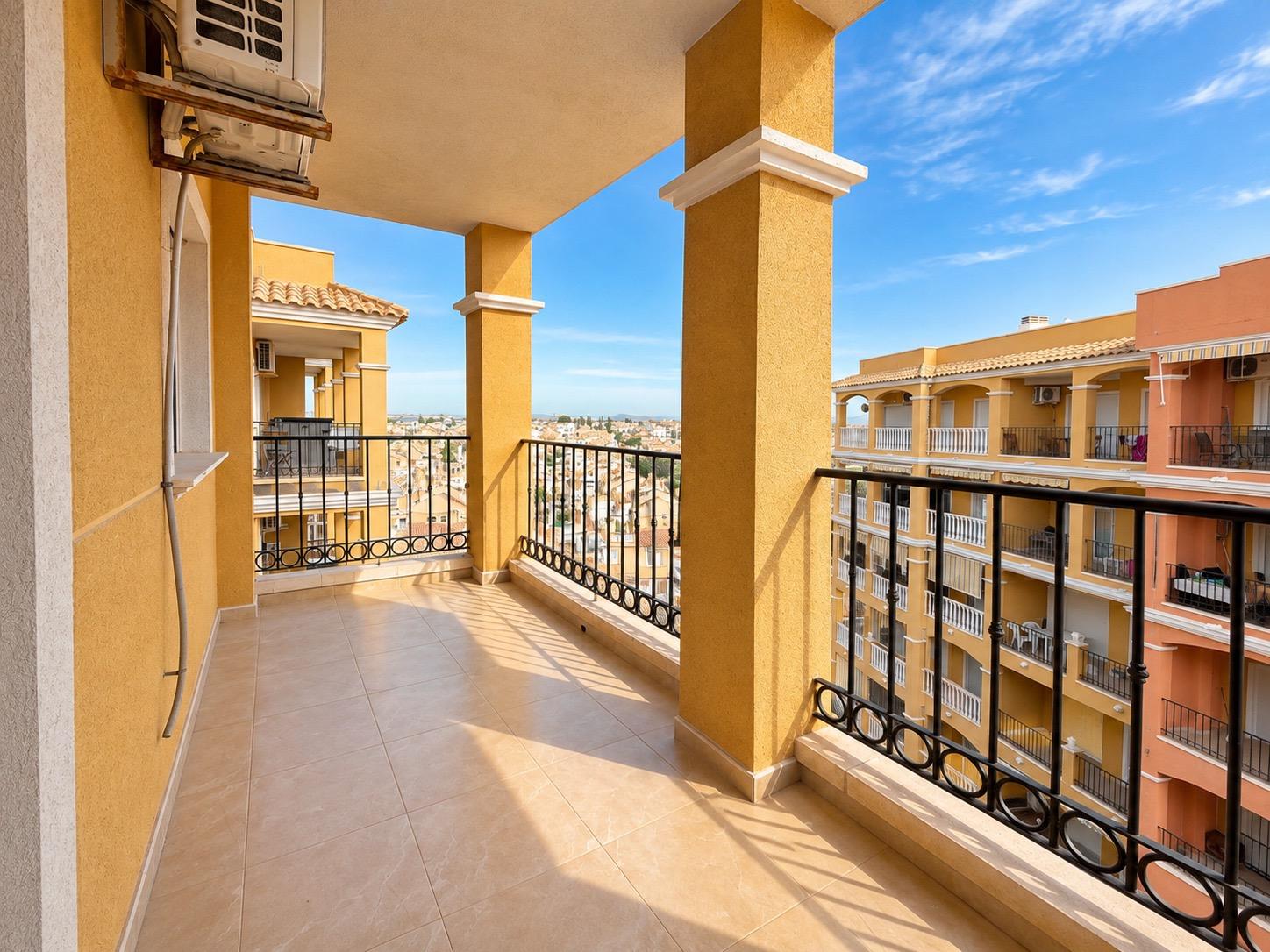 Huoneisto Torrevieja, Alicante, Espanja 2 makuuhuonetta, 58 m2 No. 190017