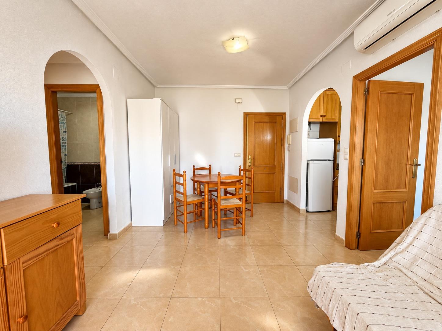 Huoneisto Torrevieja, Alicante, Espanja 2 makuuhuonetta, 58 m2 No. 190017