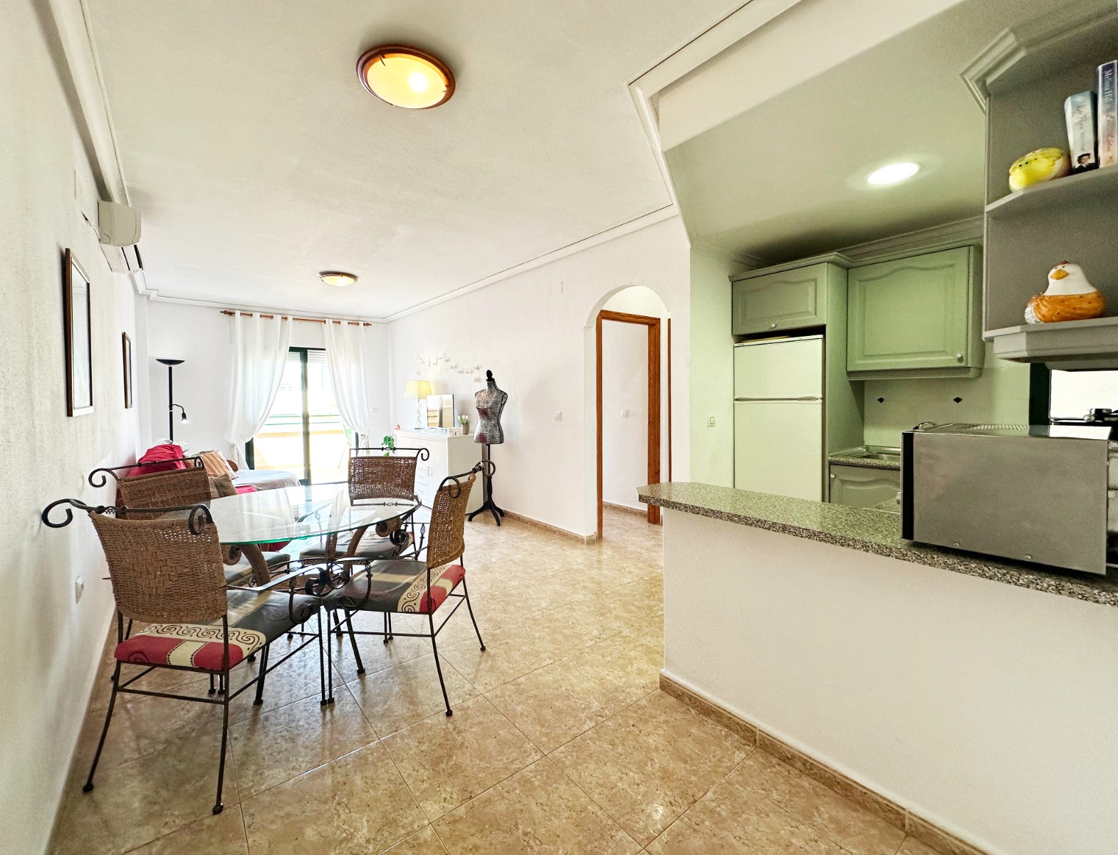 Apartamento en Alicante, España 2 dormitorios, 62 m2 No. 190019