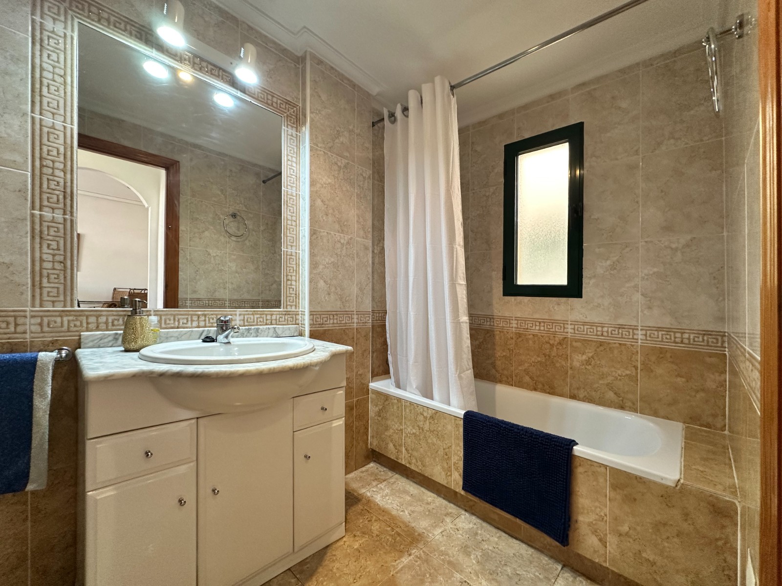 Apartamento en Alicante, España 2 dormitorios, 62 m2 No. 190019