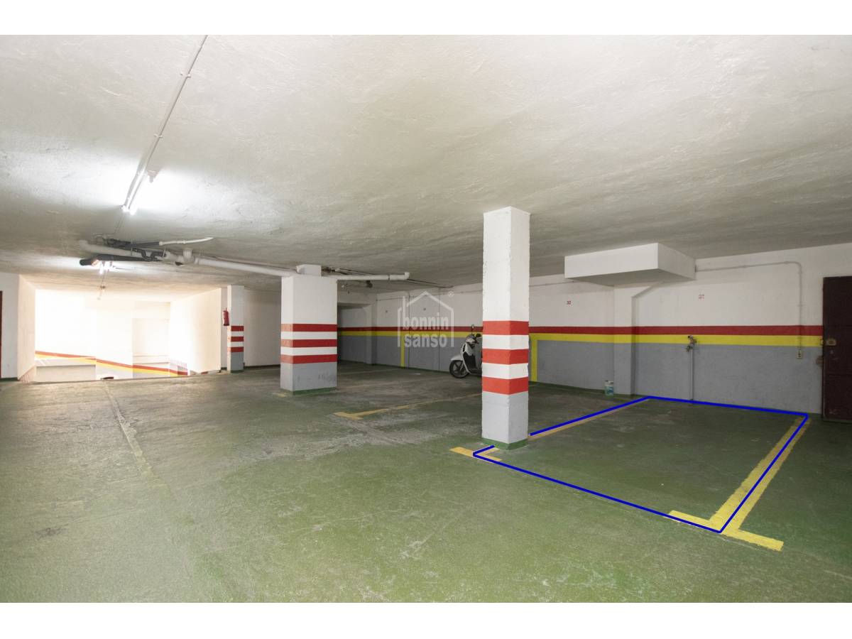Garage i Mahon, Menorca, Spanien 16 kvm. Nr. 183187