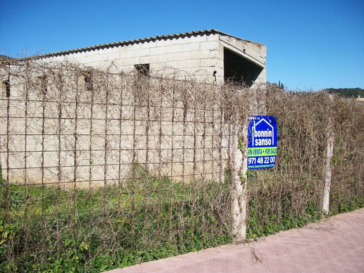 Land plot in Ferreries, Menorca, Spain No. 183189