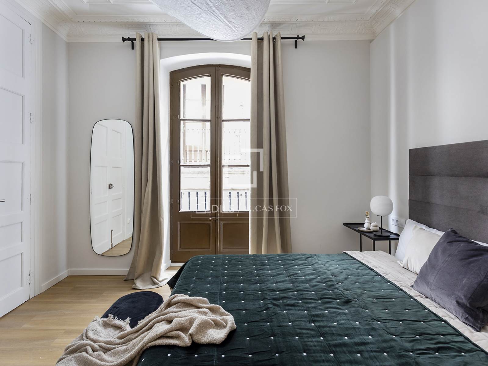 Dzīvoklis Barcelona, Spānijā 1 istaba, 55 m2 Nr. 166783