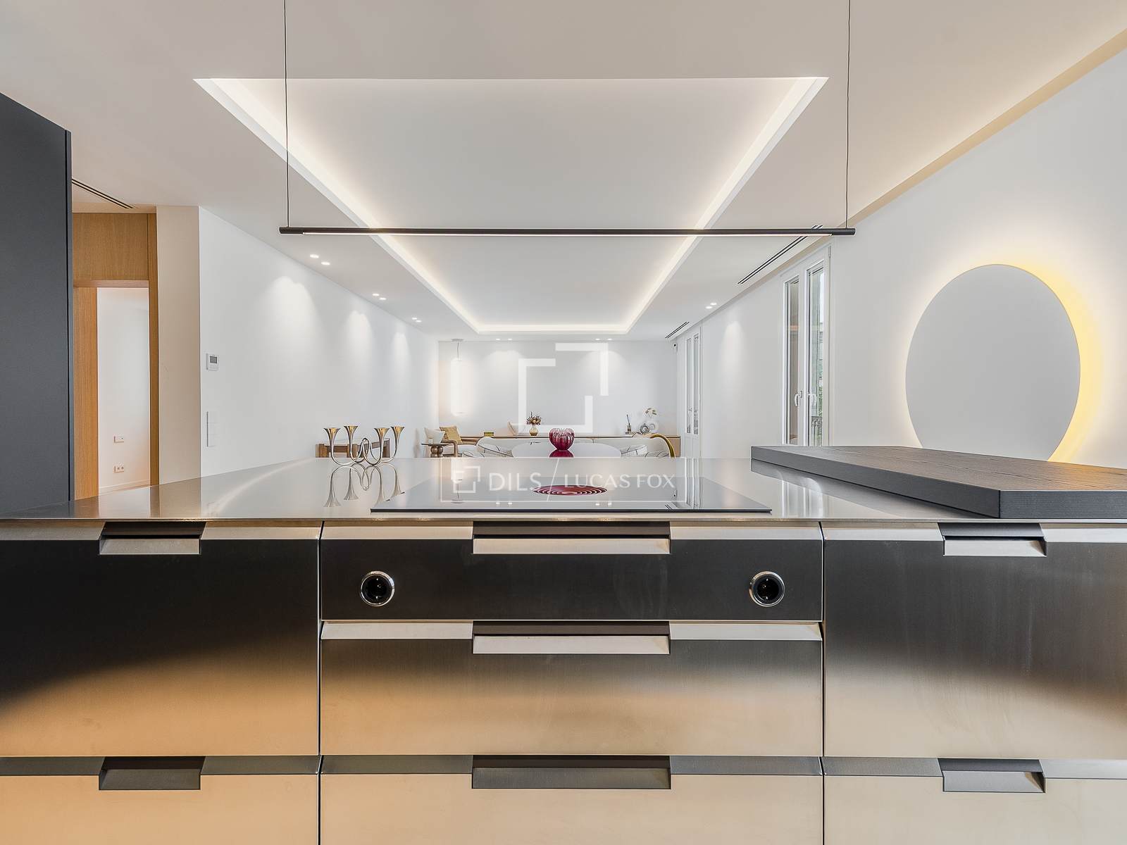 Apartment in Barcelona, Spain 4 bedrooms, 230 sq.m. No. 166785