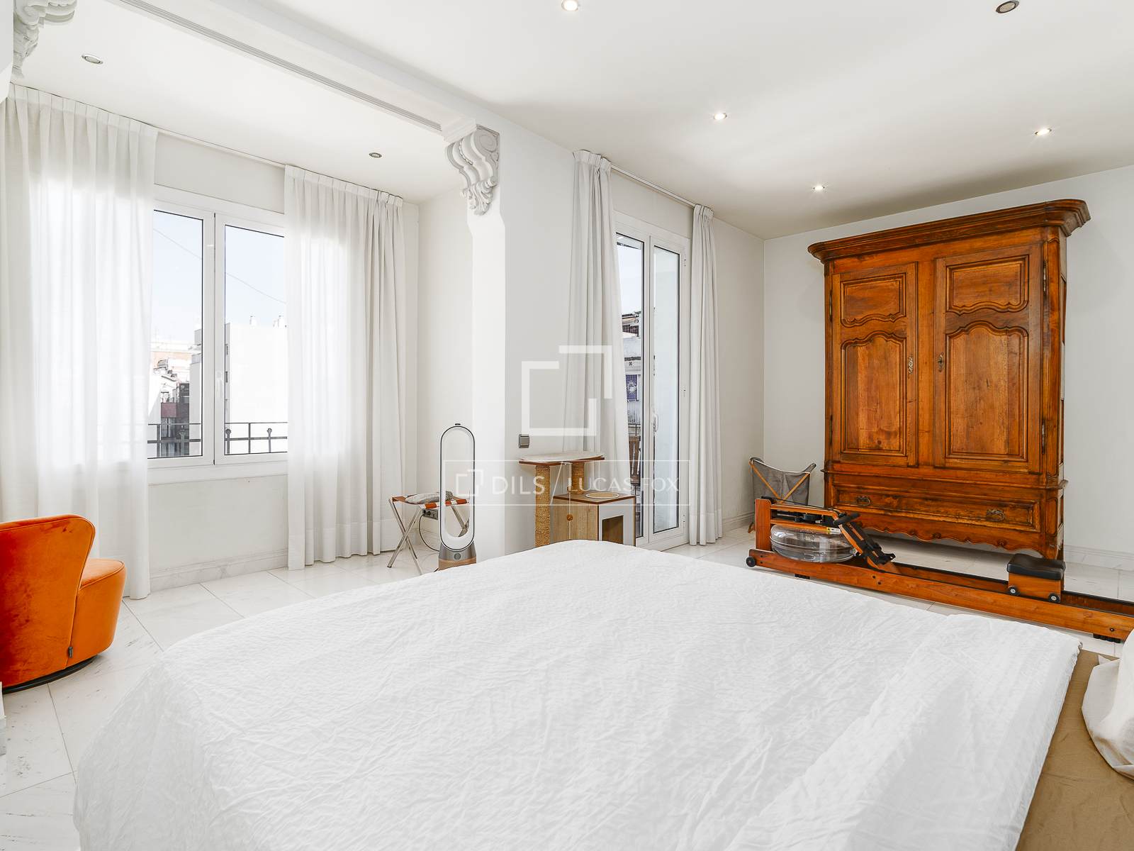 Penthouse w Barcelona, Hiszpania 3 sypialnie, 196 mkw. nr 166782