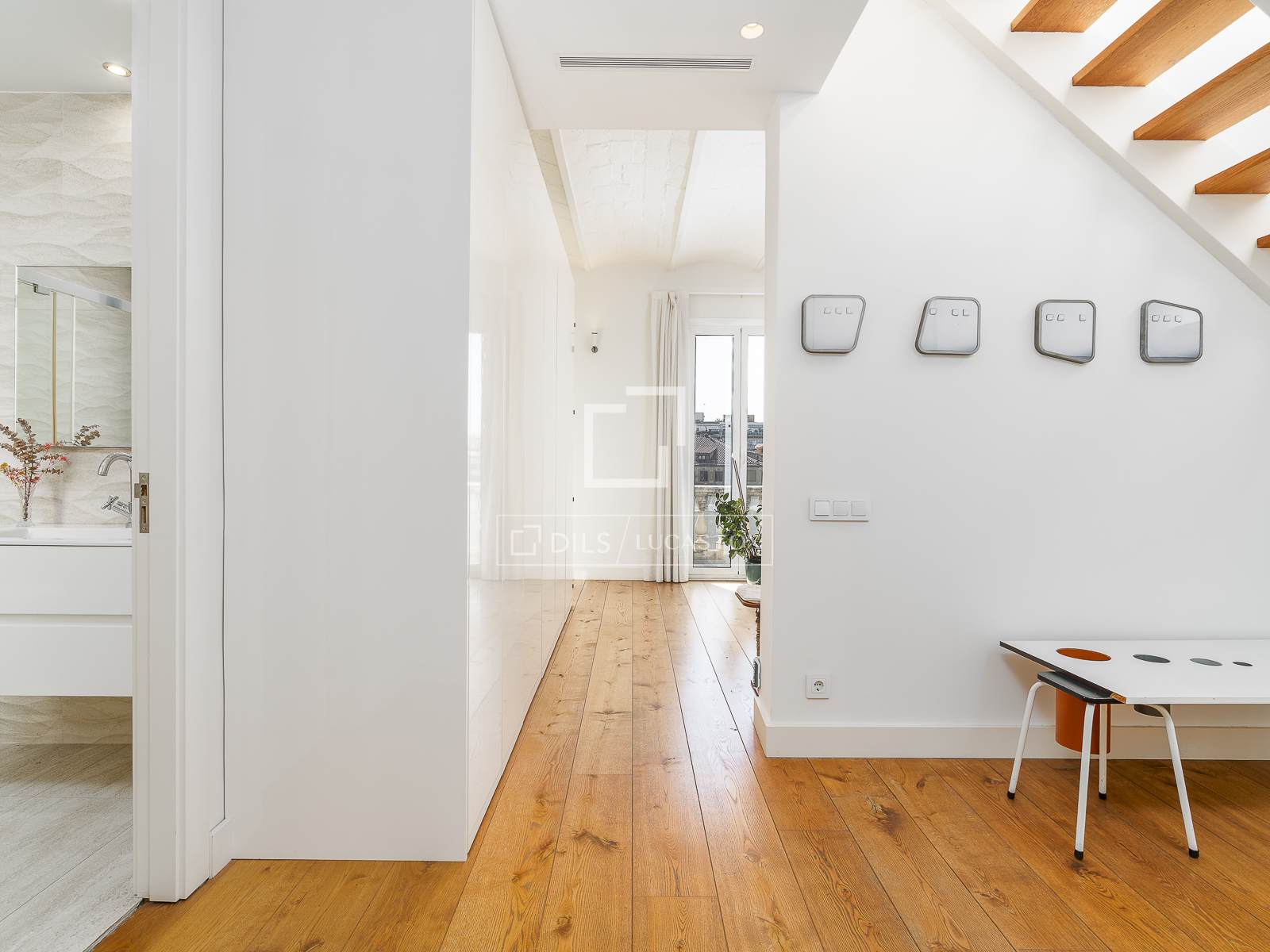 Penthouse w Barcelona, Hiszpania 3 sypialnie, 196 mkw. nr 166782