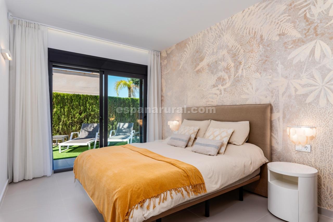 Villa in Dehesa De Campoamor, Alicante, Spain 4 bedrooms, 197 sq.m. No. 104119