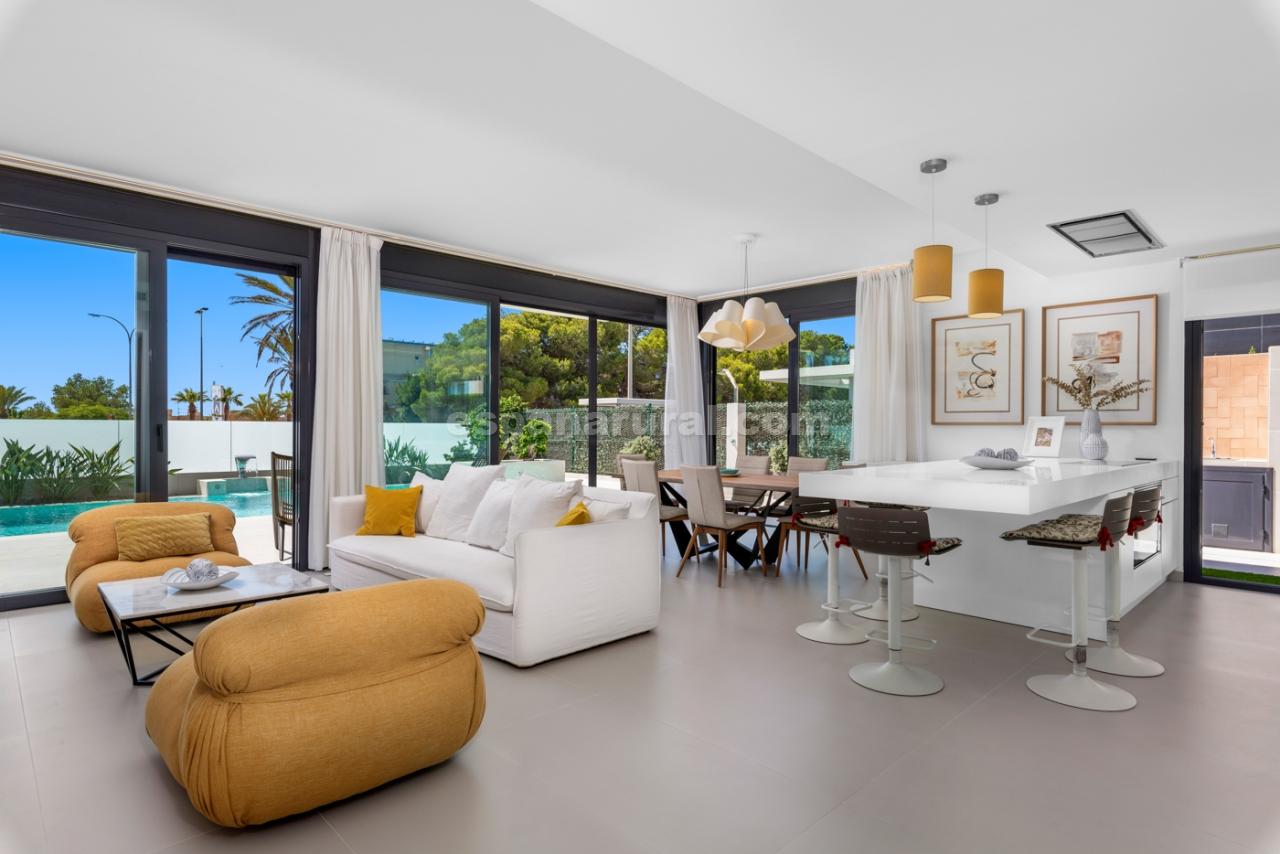 Villa in Dehesa De Campoamor, Alicante, Spain 4 bedrooms, 197 sq.m. No. 104119