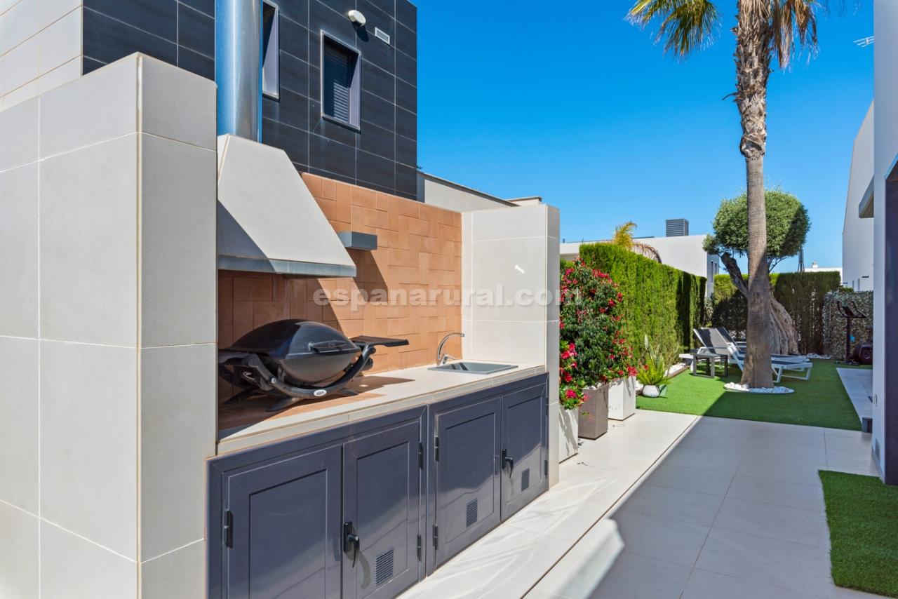 Villa in Dehesa De Campoamor, Alicante, Spain 4 bedrooms, 197 sq.m. No. 104119