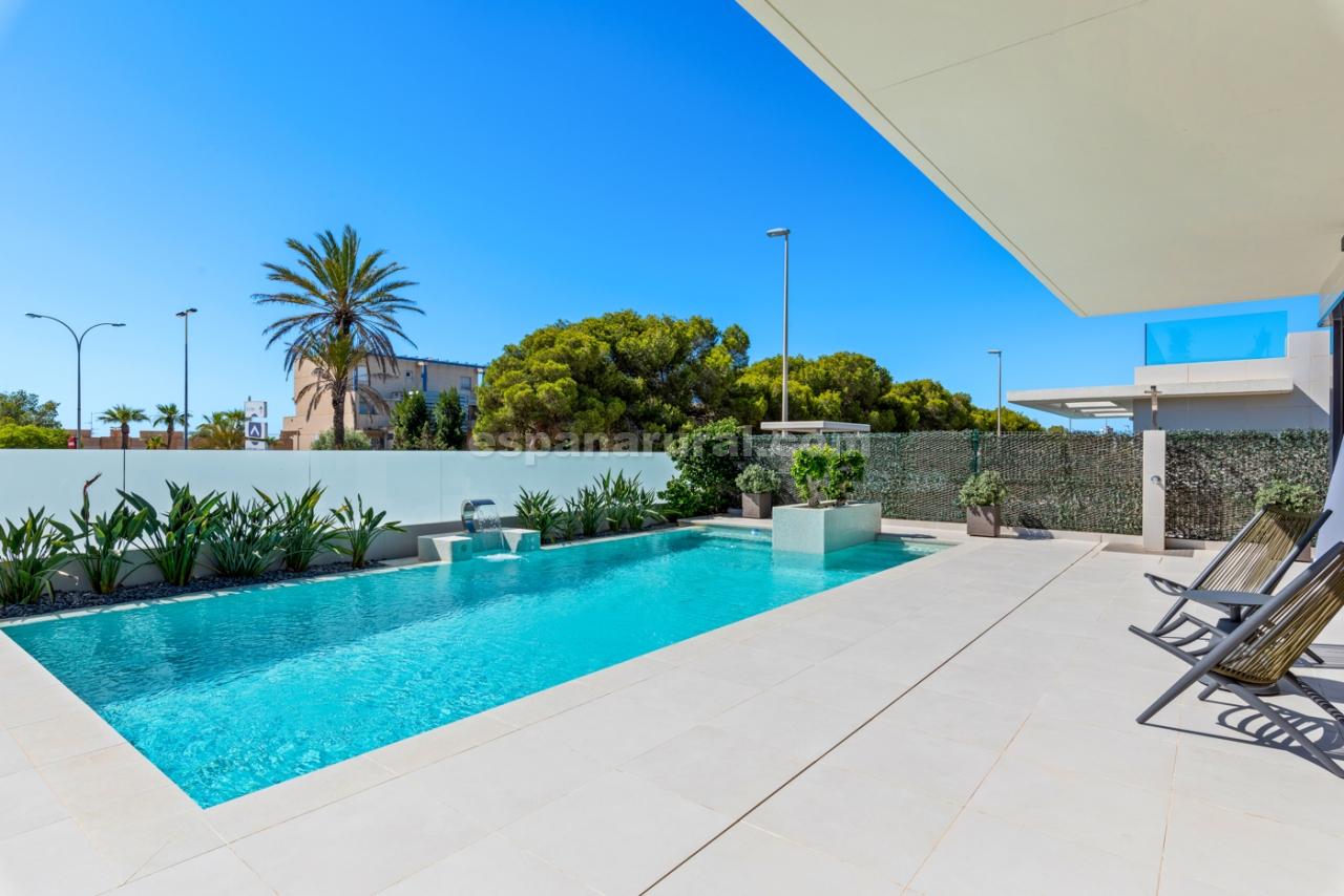 Villa in Dehesa De Campoamor, Alicante, Spain 4 bedrooms, 197 sq.m. No. 104119