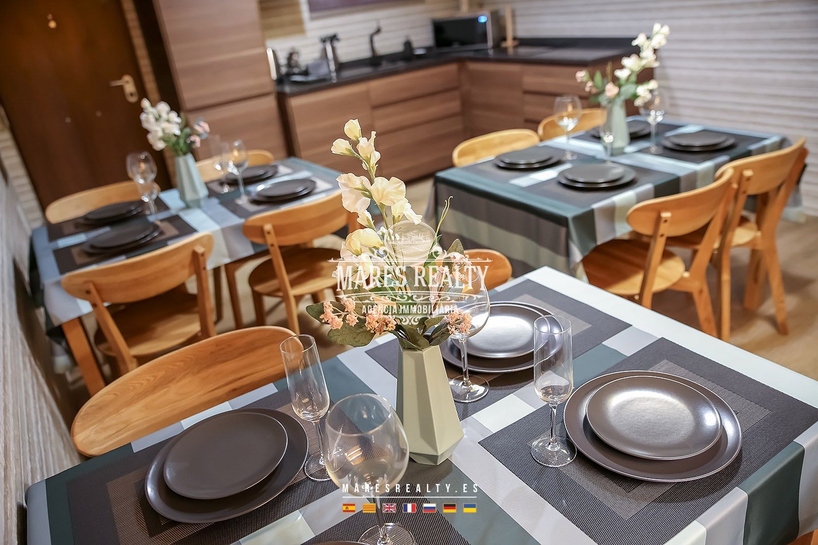 Commercial property à Blanes, Girona, Espagne 3 pièces, 100 m2 No. 104124