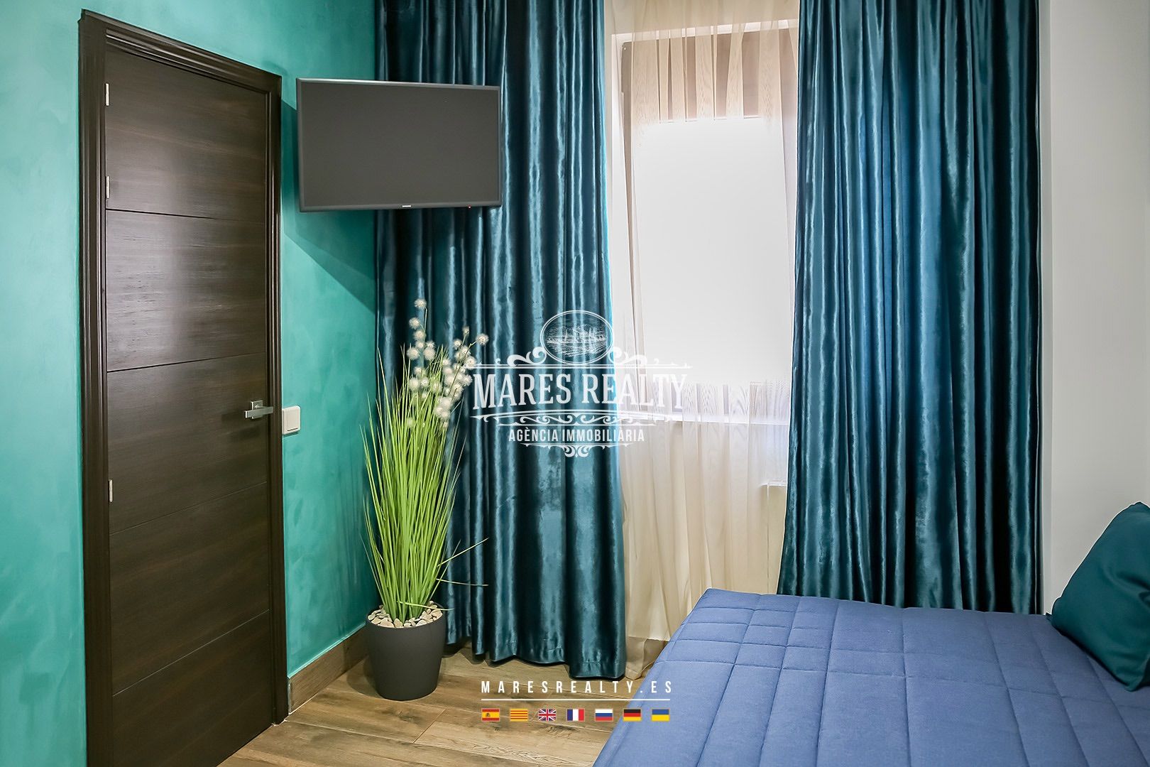 Commercial property à Blanes, Girona, Espagne 3 pièces, 100 m2 No. 104124