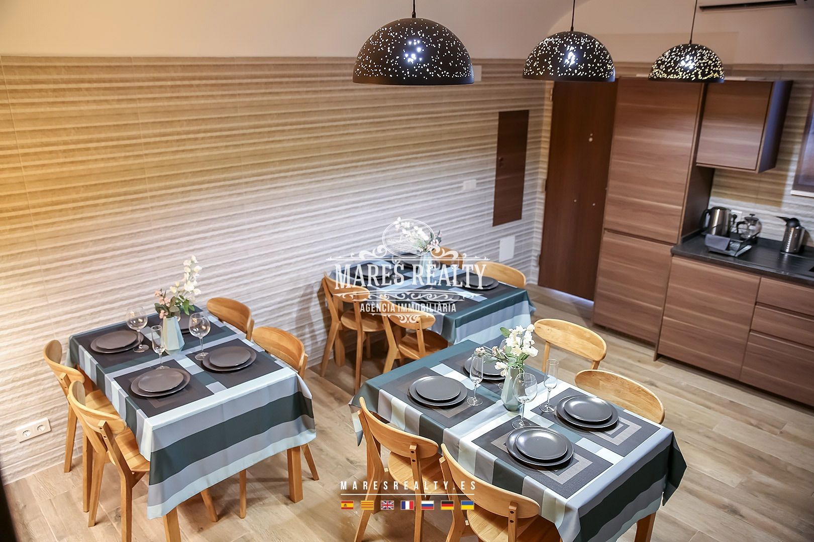 Commercial property à Blanes, Girona, Espagne 3 pièces, 100 m2 No. 104124