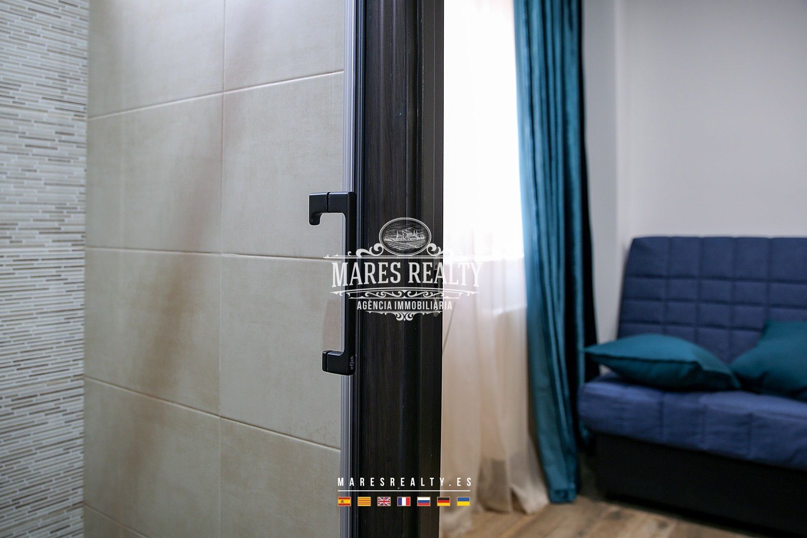 Commercial property à Blanes, Girona, Espagne 3 pièces, 100 m2 No. 104124