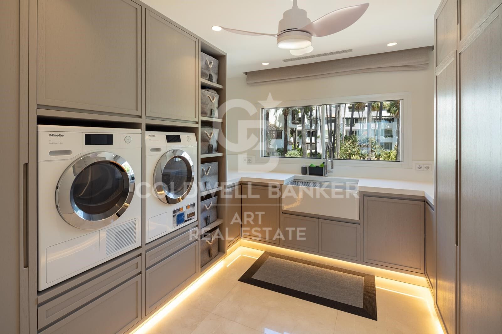 Duplex in Marbella, Malaga, Spanien 6 Schlafzimmer, 665 m2 Nr. 158993