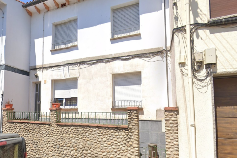 Dzīvoklis Roda de Ter, Barcelona, Spānijā 3 istabas, 69 m2 Nr. 191455