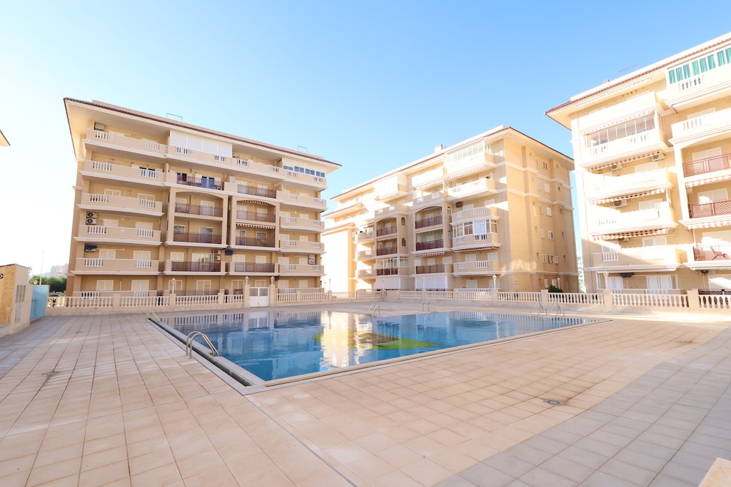 Apartment in La Mata, Alicante, Spain 3 bedrooms, 85 sq.m. No. 145271
