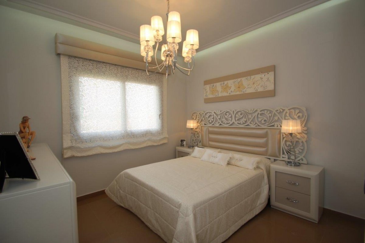 Villa à Campoamor, Alicante, Espagne 157 m2 No. 164970