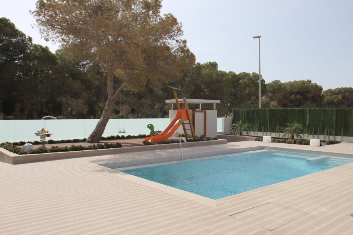 Villa à Campoamor, Alicante, Espagne 157 m2 No. 164970