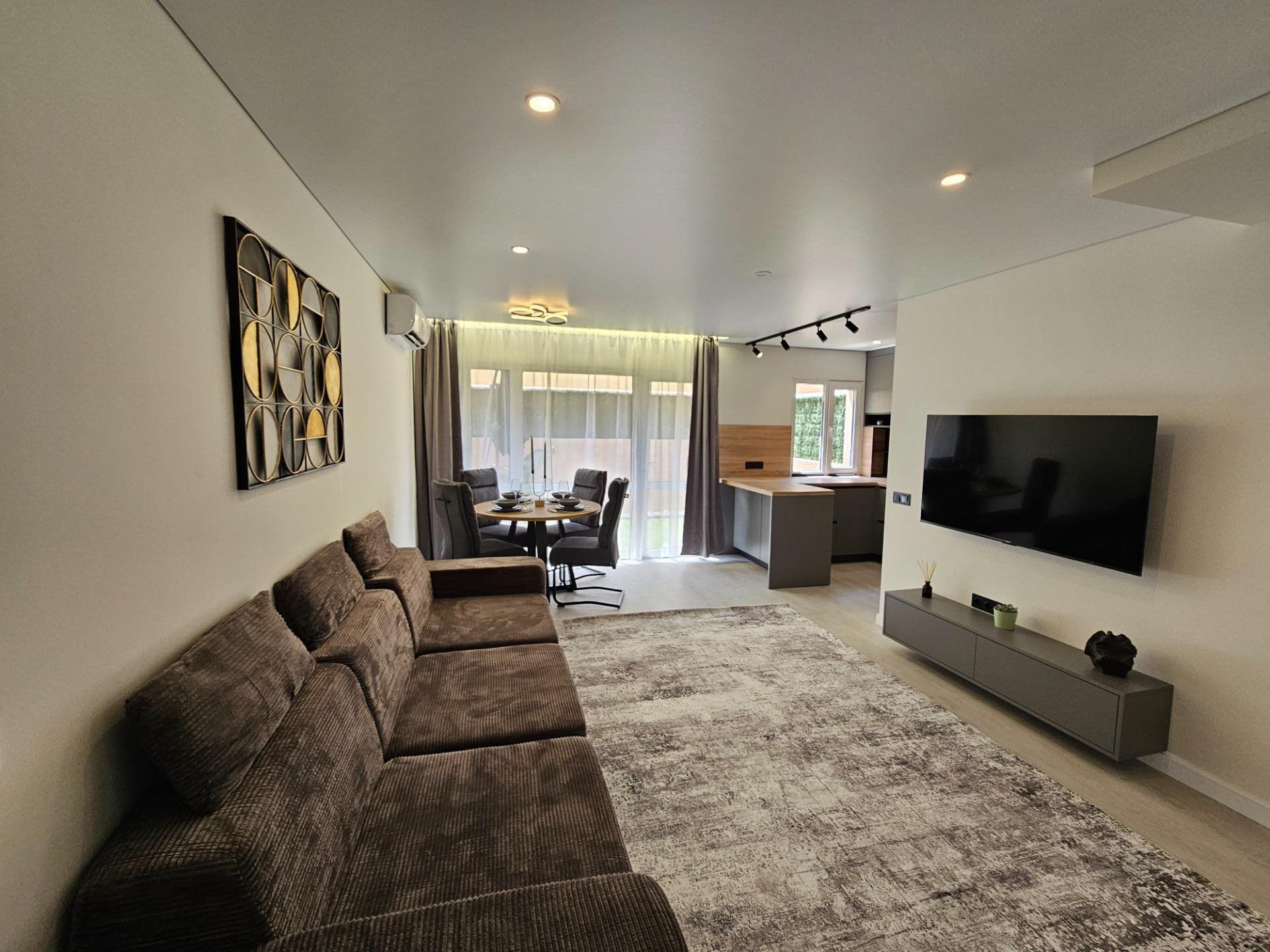 Bungalow à Torrevieja, Alicante, Espagne 2 chambres, 105 m2 No. 190475