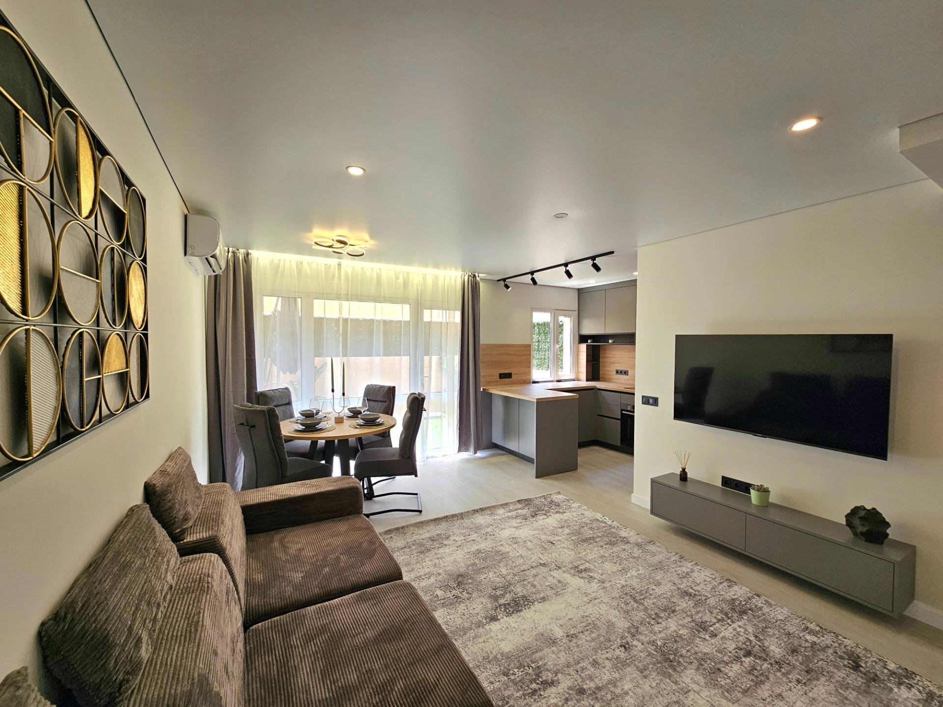 Bungalow à Torrevieja, Alicante, Espagne 2 chambres, 105 m2 No. 190475