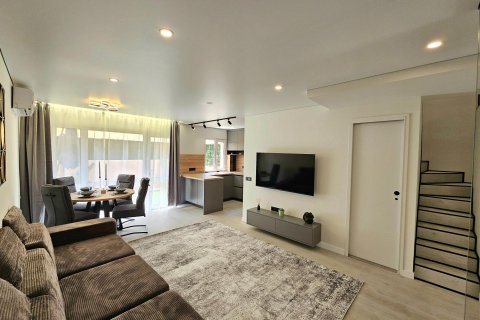 Bungalow in Torrevieja, Alicante, Spain 2 bedrooms, 105 sq.m. No. 190475
