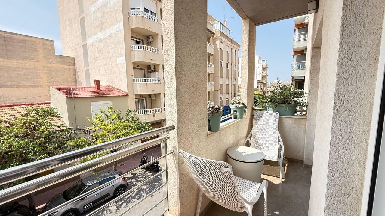 Wohnung in Torrevieja, Alicante, Spanien 1 Schlafzimmer, 54 m2 Nr. 182838