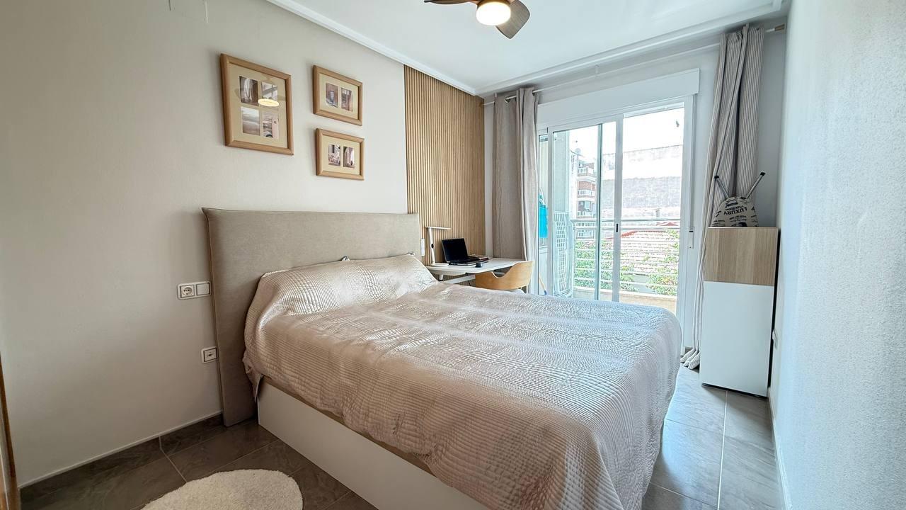 Wohnung in Torrevieja, Alicante, Spanien 1 Schlafzimmer, 54 m2 Nr. 182838
