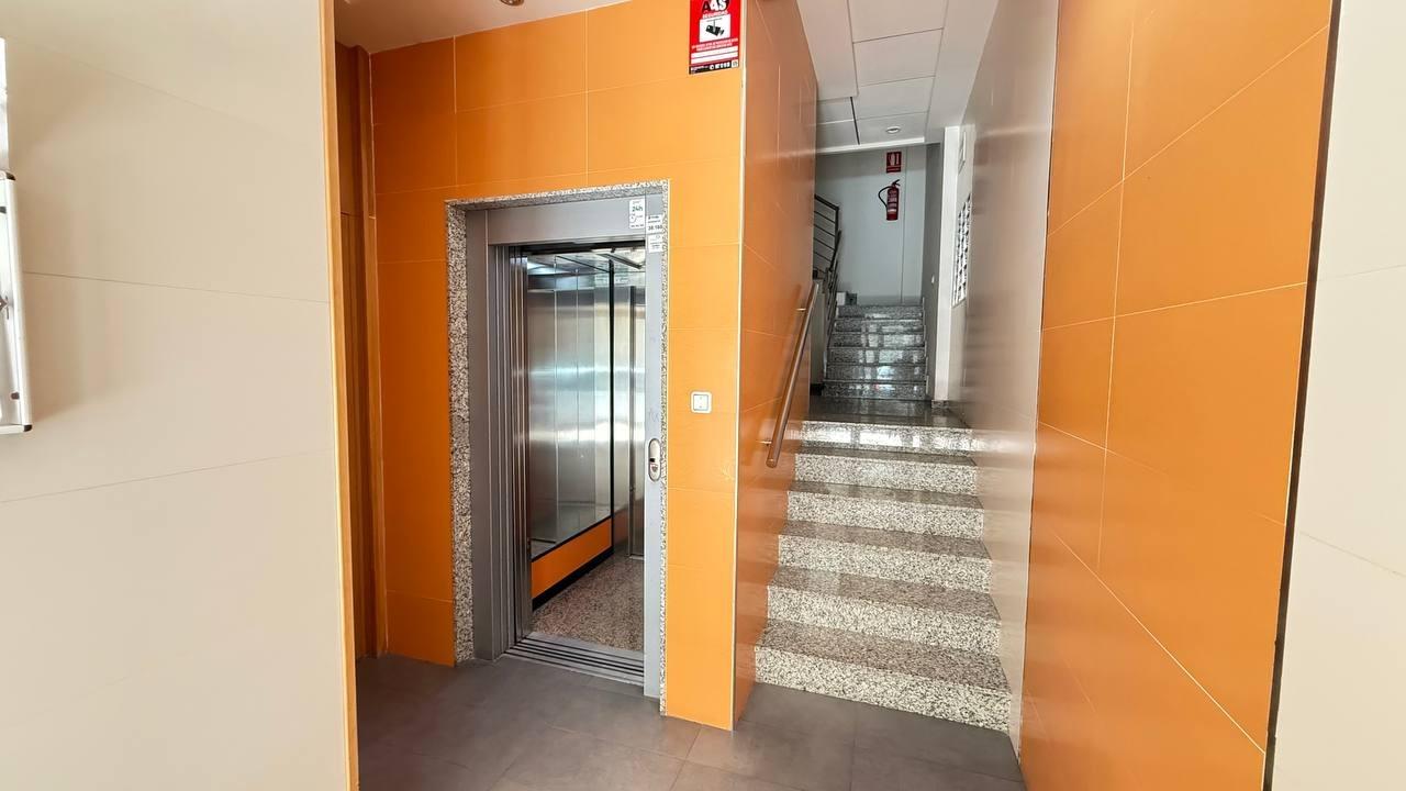 Wohnung in Torrevieja, Alicante, Spanien 1 Schlafzimmer, 54 m2 Nr. 182838