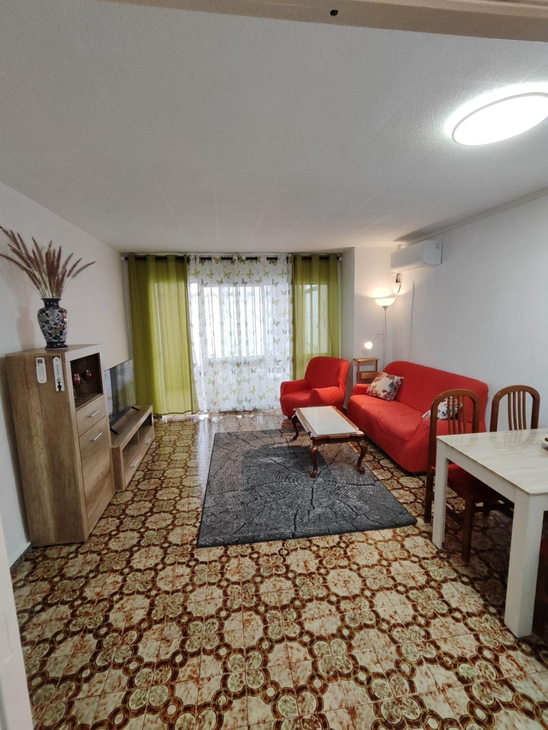 Appartamento a Alicante, Spagna 3 camere da letto, 85 mq. N° 182836
